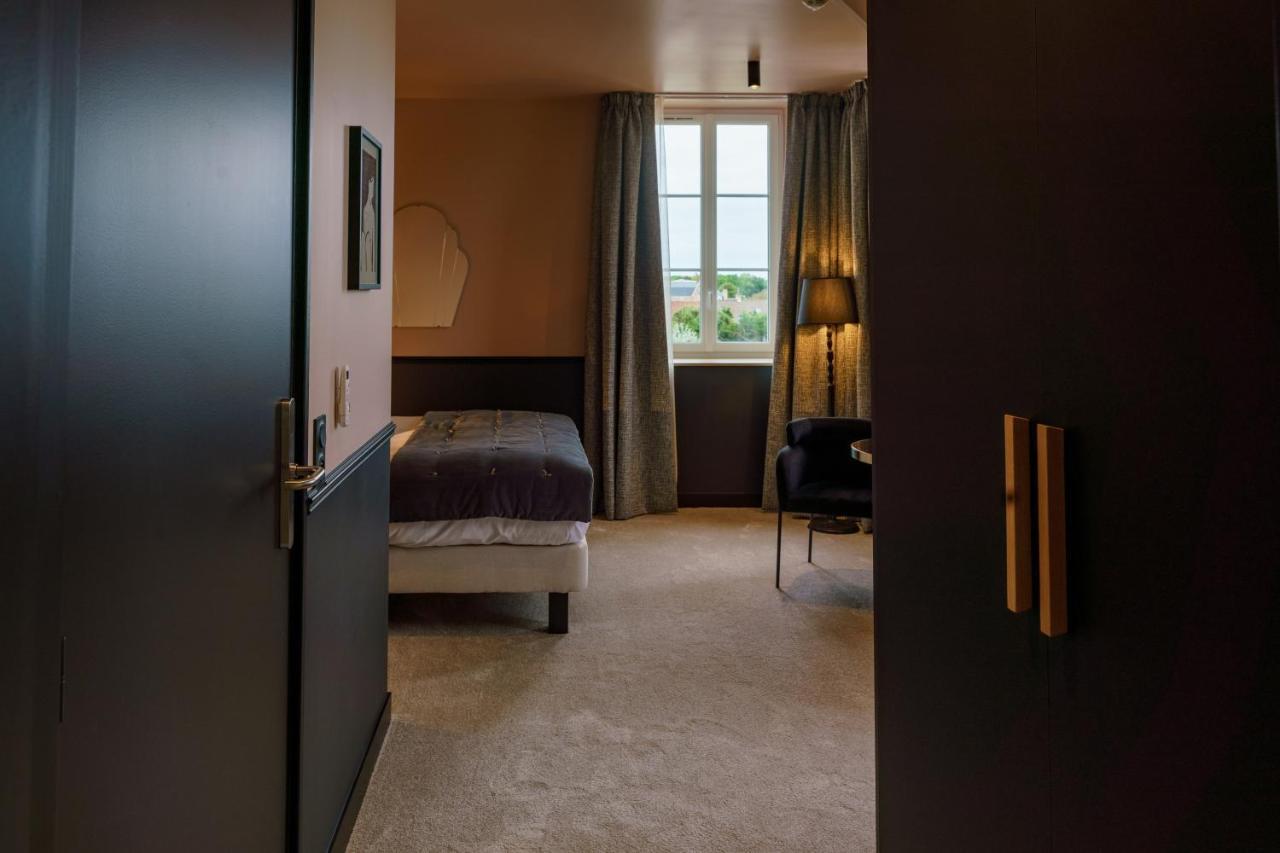 Hotel De La Plage Lion-sur-Mer Zewnętrze zdjęcie