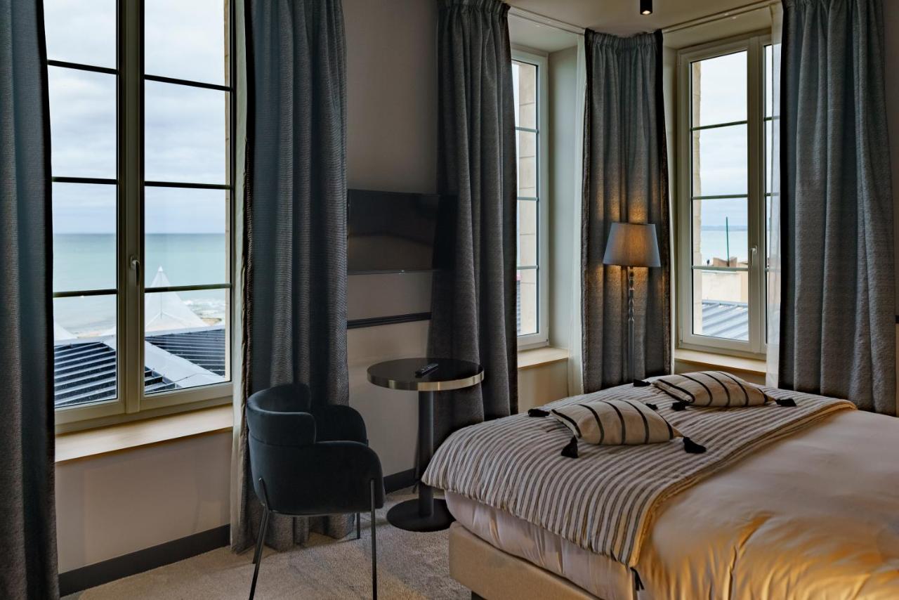 Hotel De La Plage Lion-sur-Mer Zewnętrze zdjęcie